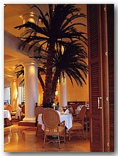 Ceccotti-mobili-Sheraton-Addis-Ababa-by-Avveduto-11.jpg