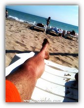 2008-0083-Lorenzo-Manila-BeachAktau-Kazakhstan.jpg