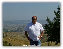 2015-Lorenzo-Strada per Craco-Citta-fantasma.jpg