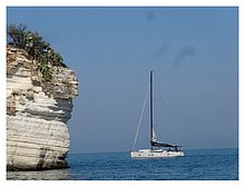 2015-Baia-dei-Faraglioni-Gargano-0.JPG