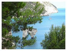 2015-Baia-dei-Faraglioni-Gargano-002.JPG