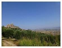 2015-Strada per Craco-Citta-fantasma-04.JPG